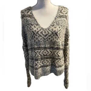 {Abercrombie & Fitch} Fuzzy V-Neck Sweater